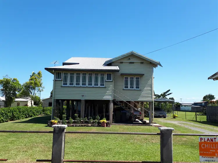 2 Blackwood Street, Goondi Hill QLD 4860