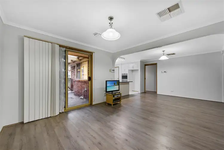 Fourth view of Homely house listing, 9 Hutzul Court, Delahey VIC 3037