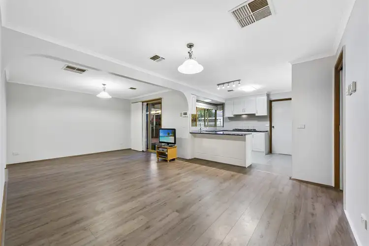 Fifth view of Homely house listing, 9 Hutzul Court, Delahey VIC 3037