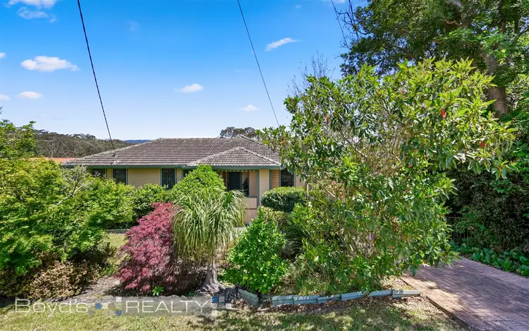 77 Bee Farm Rd, Springwood NSW 2777