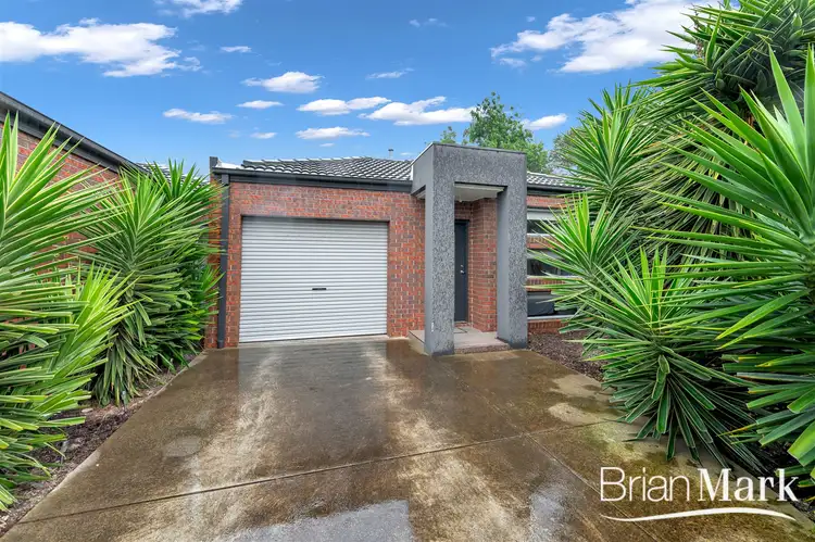 2/7 Georgia Crescent, Werribee VIC 3030