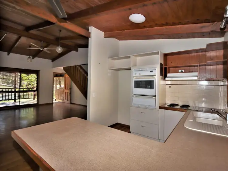 Fifth view of Homely house listing, 246 Victoria Pde, Coochiemudlo Island QLD 4184
