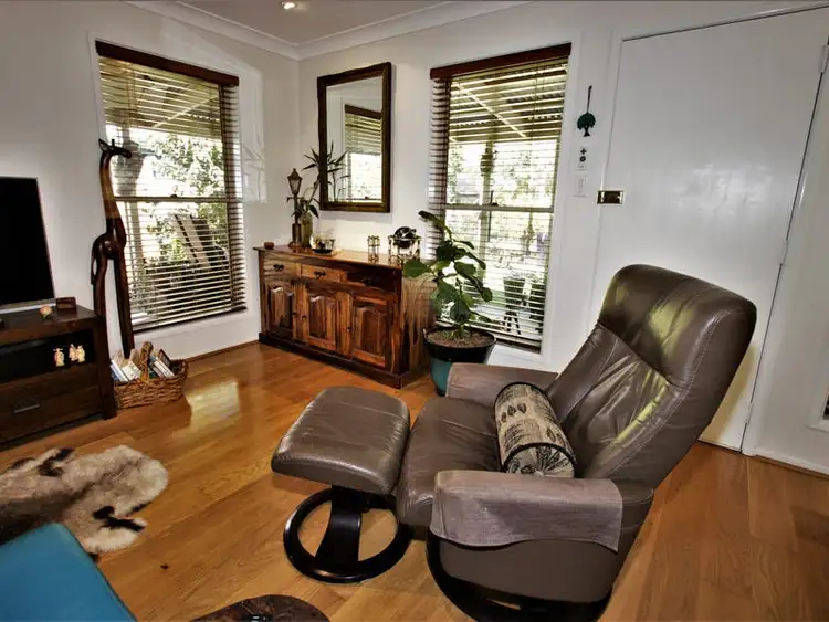 Sixth view of Homely house listing, 5 Moonah St, Coochiemudlo Island QLD 4184