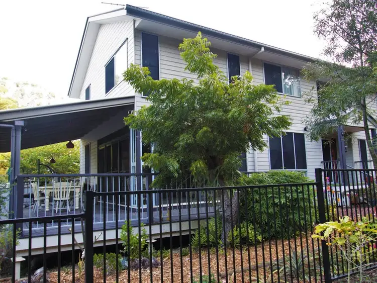 Fifth view of Homely house listing, 22 Erobin St, Coochiemudlo Island QLD 4184