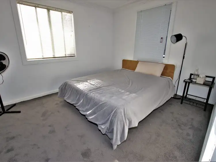 Fifth view of Homely house listing, 3 Cypress st, Coochiemudlo Island QLD 4184