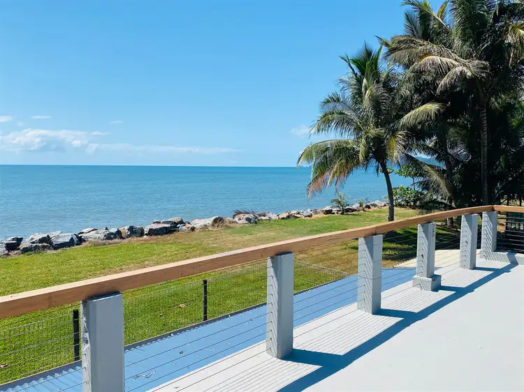 14 Elizabeth Street, Flying Fish Point QLD 4860
