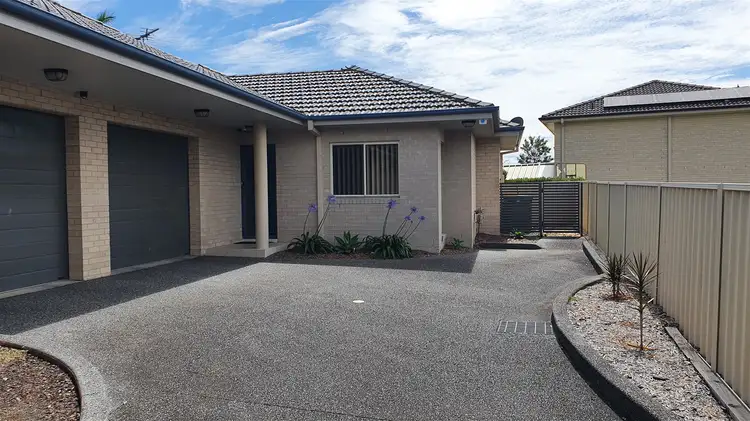 Main view of Homely unit listing, 2/3 Pyalla Avenue, Aberglasslyn NSW 2320