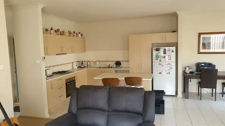 Fifth view of Homely unit listing, 2/3 Pyalla Avenue, Aberglasslyn NSW 2320