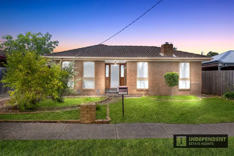 6 Risson street, Melton South VIC 3338
