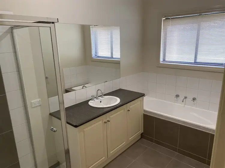 Seventh view of Homely house listing, 3A Ella Court, Strathdale VIC 3550