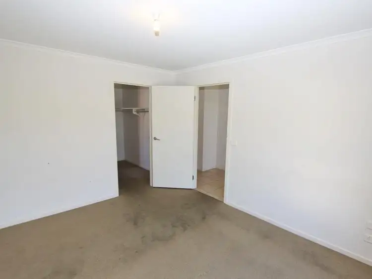 Seventh view of Homely house listing, 32 Merribah Way, Truganina VIC 3029