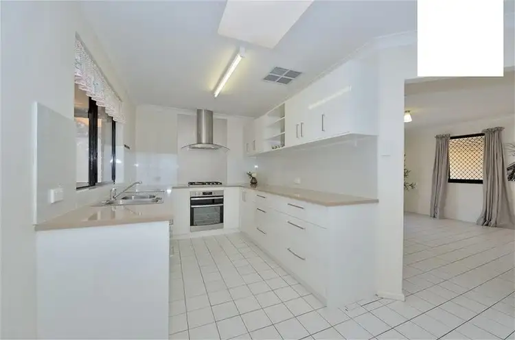 73 Blackadder Road, Swan View WA 6056