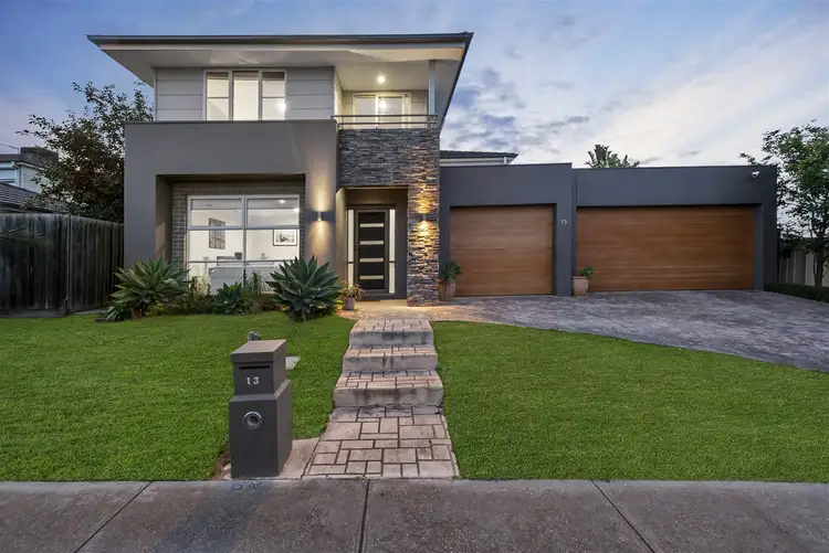 13 Jasmine Road, Cairnlea VIC 3023