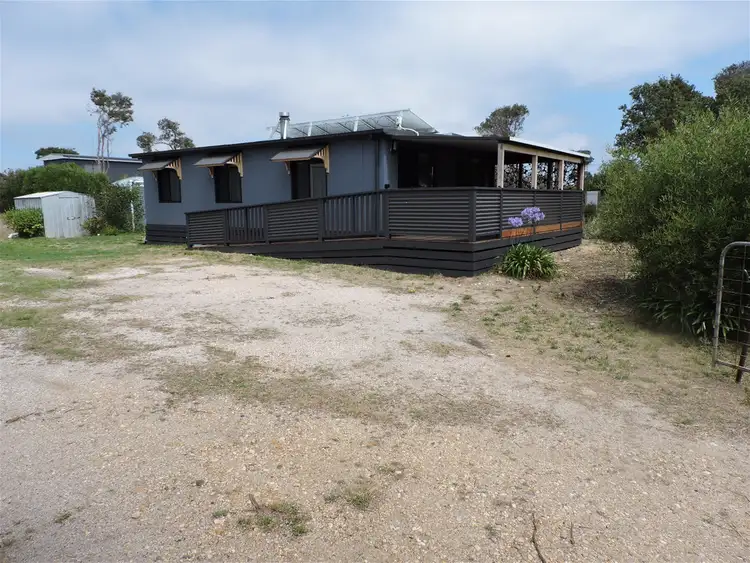 11 Dolphin Avenue, Golden Beach VIC 3851