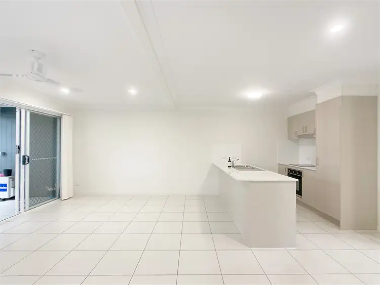 Fourth view of Homely townhouse listing, 5/10 Costalot Street, Oxley QLD 4075