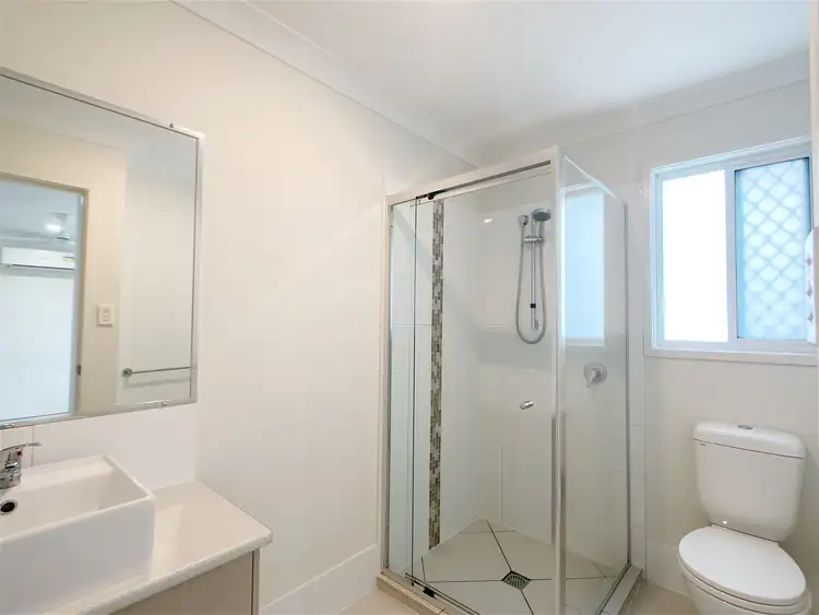 Seventh view of Homely townhouse listing, 5/10 Costalot Street, Oxley QLD 4075