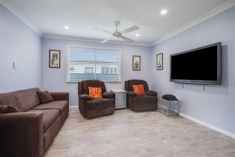 Sixth view of Homely house listing, 2 Hume Boulevard, Killarney Vale NSW 2261