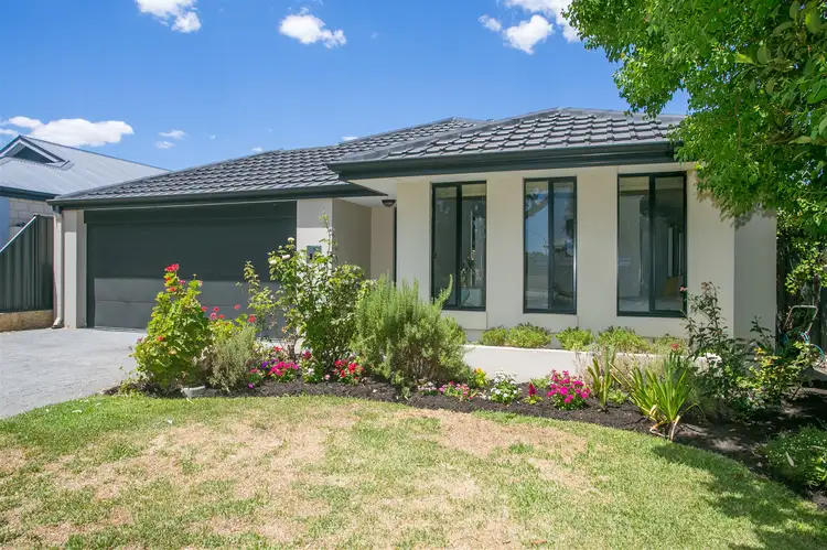 18 Sirocco Promenade, Dayton WA 6055