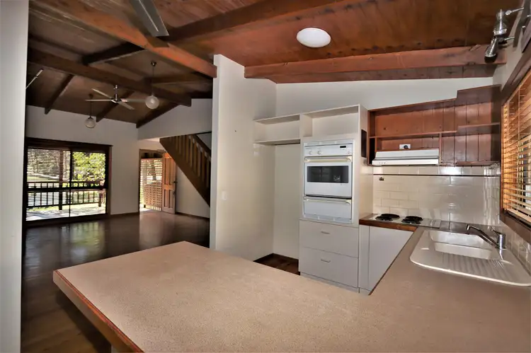 Fourth view of Homely house listing, 246 Victoria Pde, Coochiemudlo Island QLD 4184