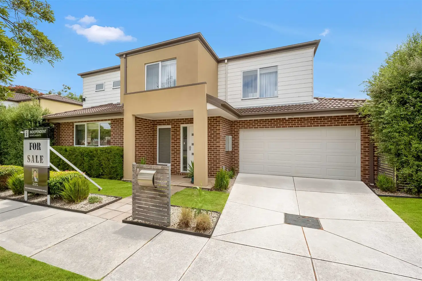 Main view of Homely townhouse listing, 1A Redgdon Av, Frankston VIC 3199