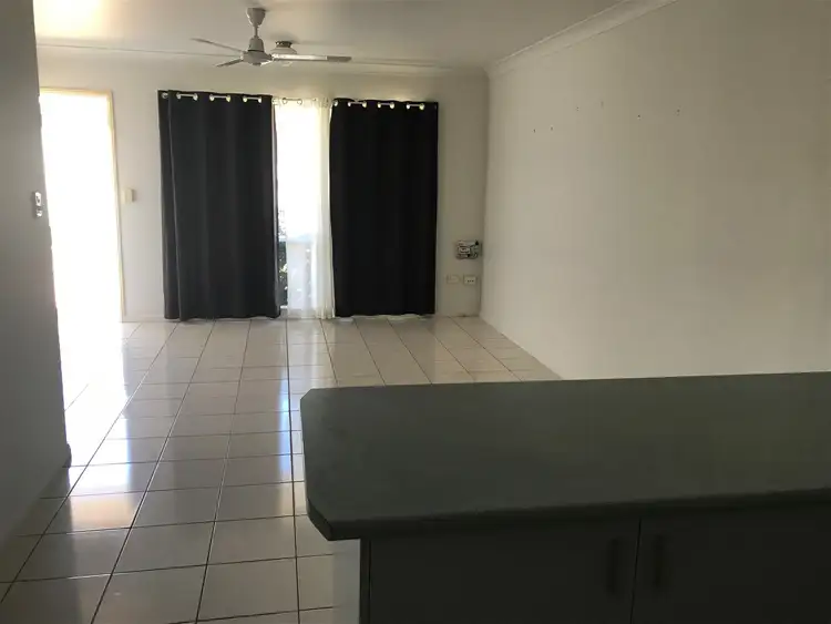 Fourth view of Homely unit listing, 3/60 Lindsay Street, Rosslea QLD 4812