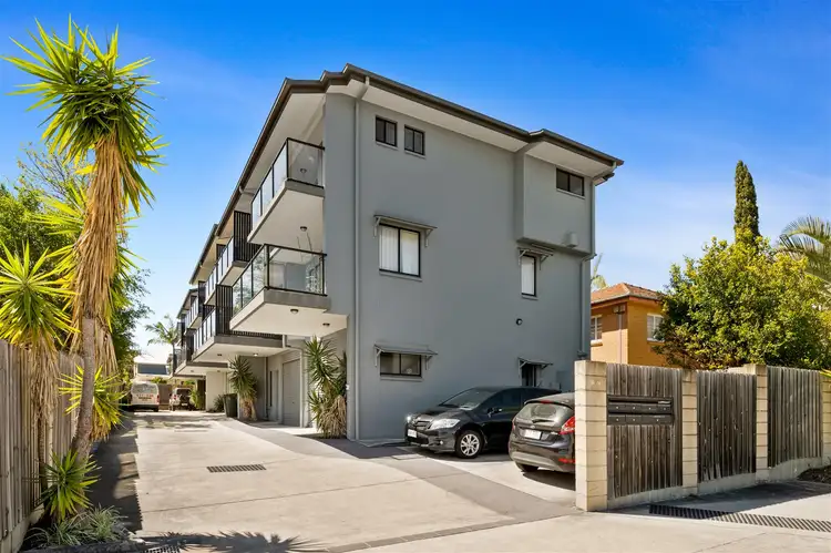 2/237 Gympie Road, Kedron QLD 4031