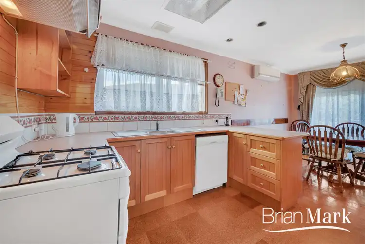 Sixth view of Homely house listing, 27 Cambridge Crescent, Werribee VIC 3030