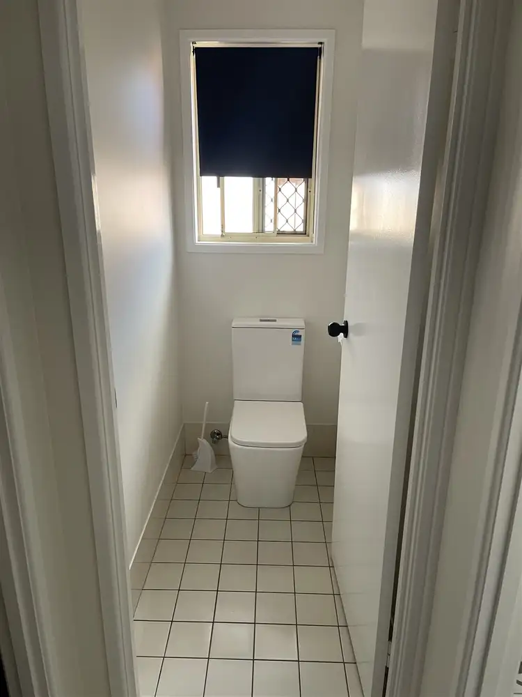 Seventh view of Homely house listing, 8 Karingal Court, Boronia Heights QLD 4124