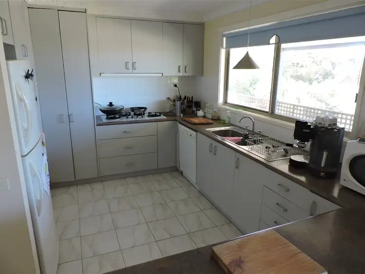 Fourth view of Homely house listing, 14-16 Seventh Avenue, Paradise Beach VIC 3851