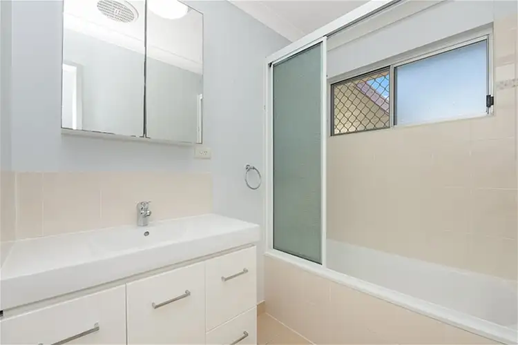 Sixth view of Homely unit listing, 2/14 Sycamore Street, Pimlico QLD 4812