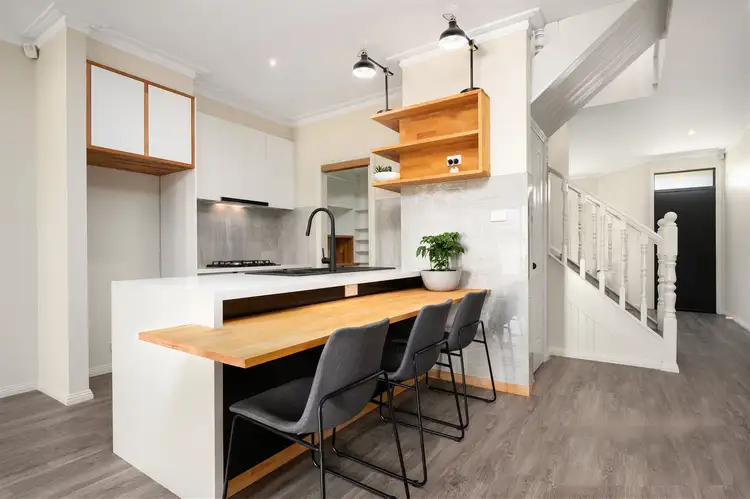 4/233 Ballarat Road, Braybrook VIC 3019