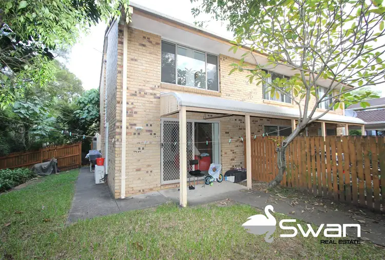 Main view of Homely townhouse listing, 1/2 Tingi Avenue, Tanah Merah QLD 4128