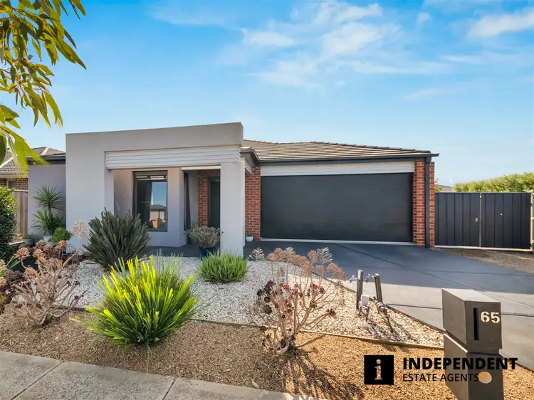 65 Avonbury Circuit, Cranbourne West VIC 3977