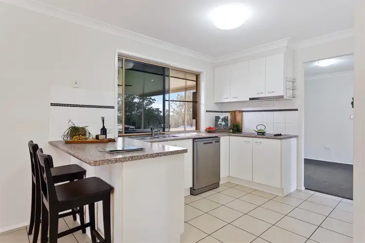 33 Highland Park Road, Meringandan West QLD 4352