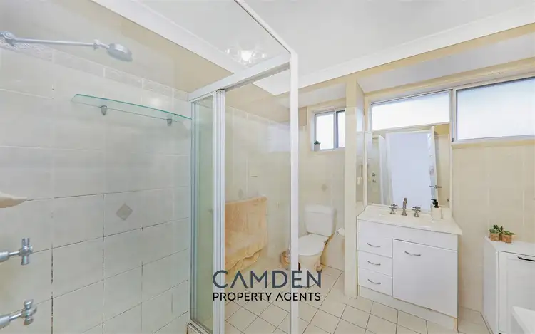 Sixth view of Homely house listing, 10 Semillon Cres, Eschol Park NSW 2558