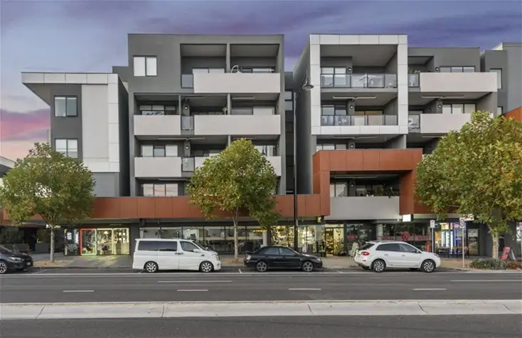 205/9 Commercial Road, Caroline Springs VIC 3023
