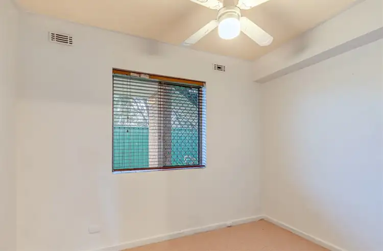 Fourth view of Homely unit listing, 5/2 Dalzeil Street, Maddington WA 6109