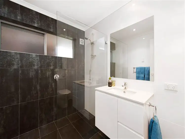 Sixth view of Homely unit listing, 1/67 McLay Street, Coorparoo QLD 4151