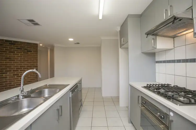 6 Excelsum Terrace, Mirrabooka WA 6061