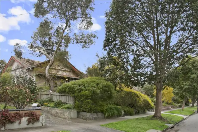16 Sycamore Street, Camberwell VIC 3124