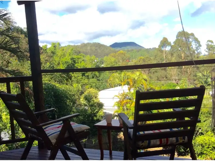 17 Cook Street, Eumundi QLD 4562