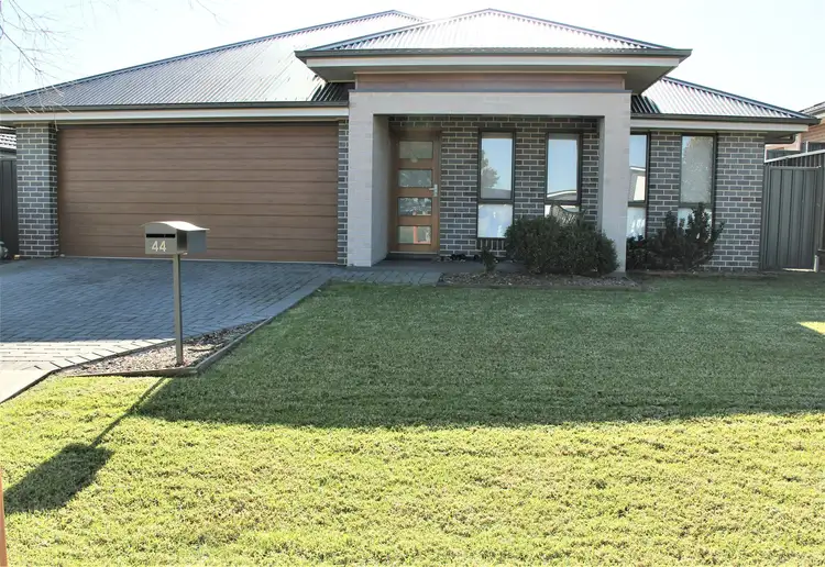 44 Ridgeview Drive, Cliftleigh NSW 2321