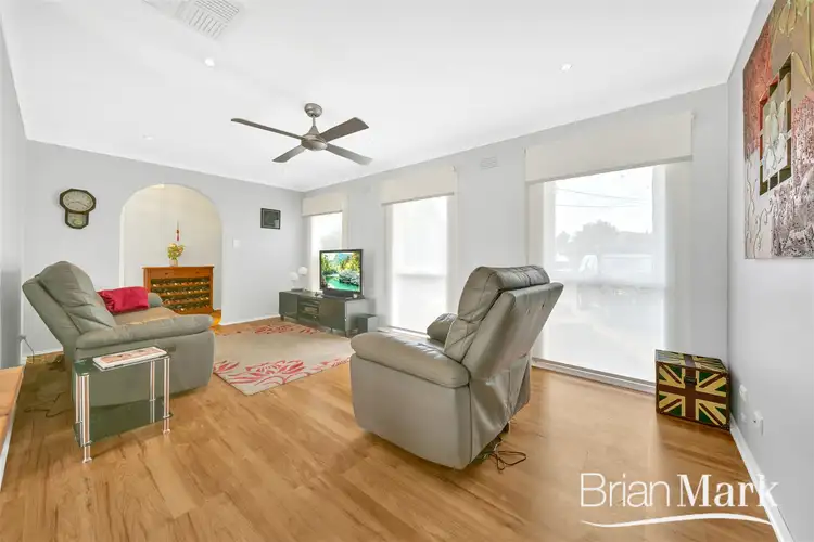 Fifth view of Homely house listing, 6 Elaroo Court, Werribee VIC 3030