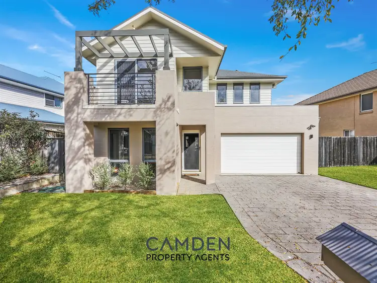 14 Grimes Ave, Elderslie NSW 2570
