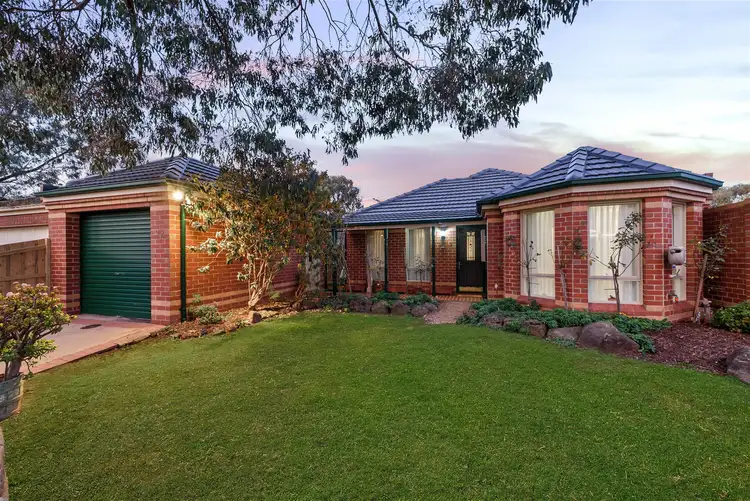 13 Wheat Walk, Delahey VIC 3037
