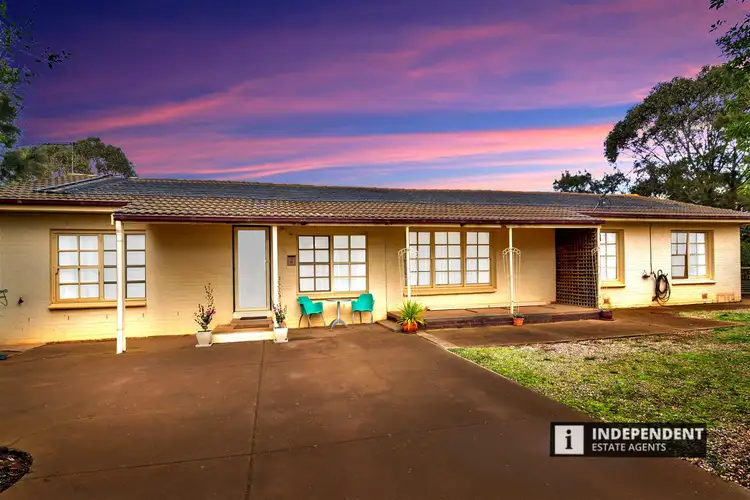 Main view of Homely house listing, 10 Finchley Court, Mount Cottrell VIC 3024