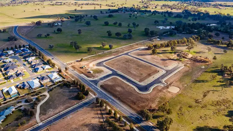 19 Dunnart Court, Thurgoona NSW 2640