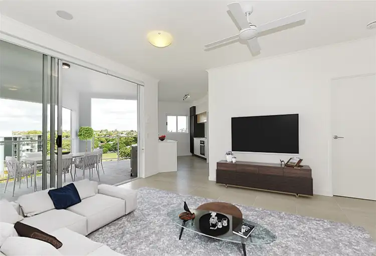 705/283 Logan Rd, Greenslopes QLD 4120