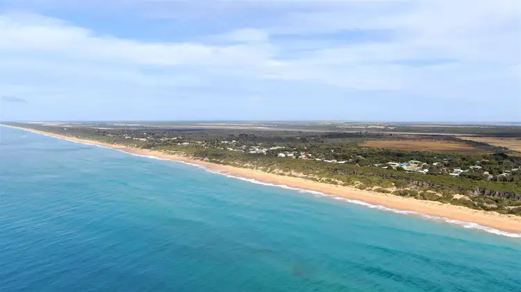 65 Fairway Avenue, Golden Beach VIC 3851