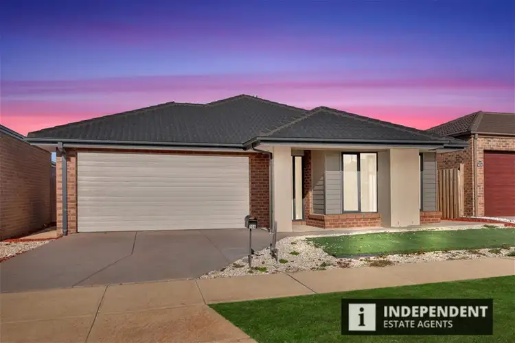 106 Long Forest Av, Harkness VIC 3337